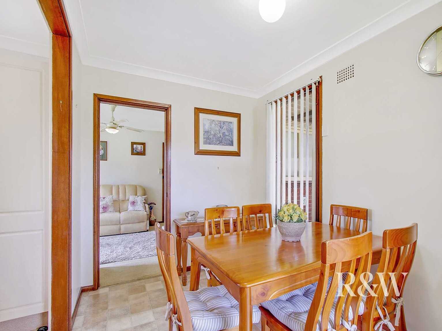 2 Runcorn Avenue Hebersham