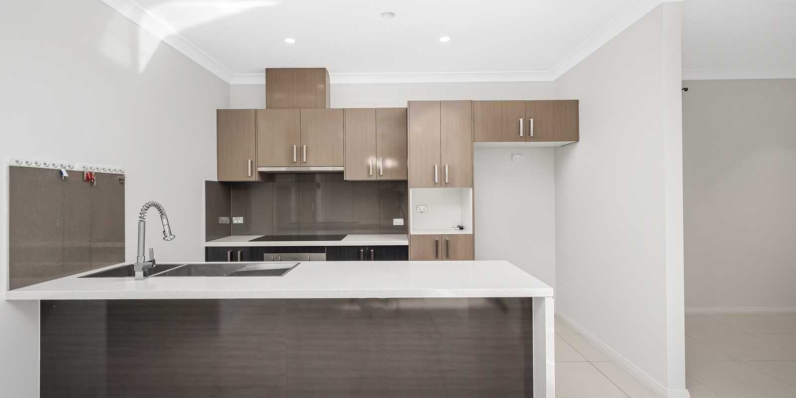 81 Carroll Crescent Plumpton 81 Carroll Crescent Plumpton