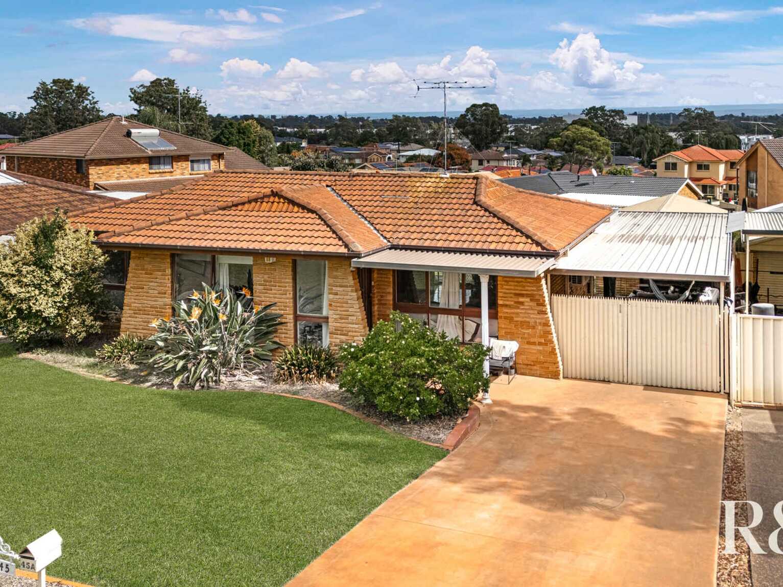 45 & 45A Alicante Street Minchinbury