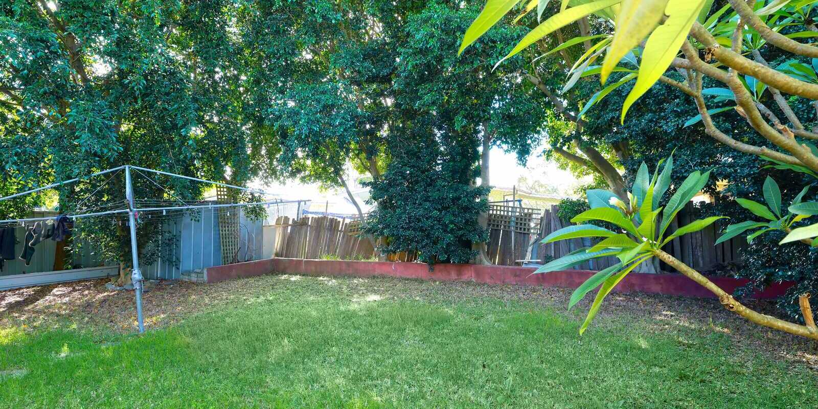 15 Halinda Street Whalan