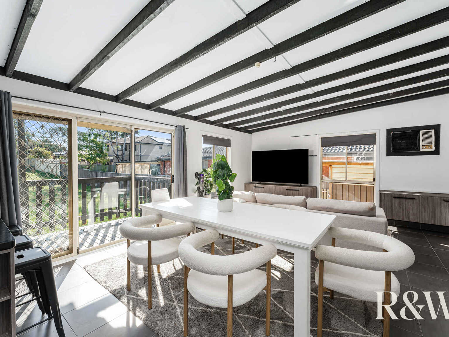 91 Melbourne Street Oxley Park 91 Melbourne Street Oxley Park