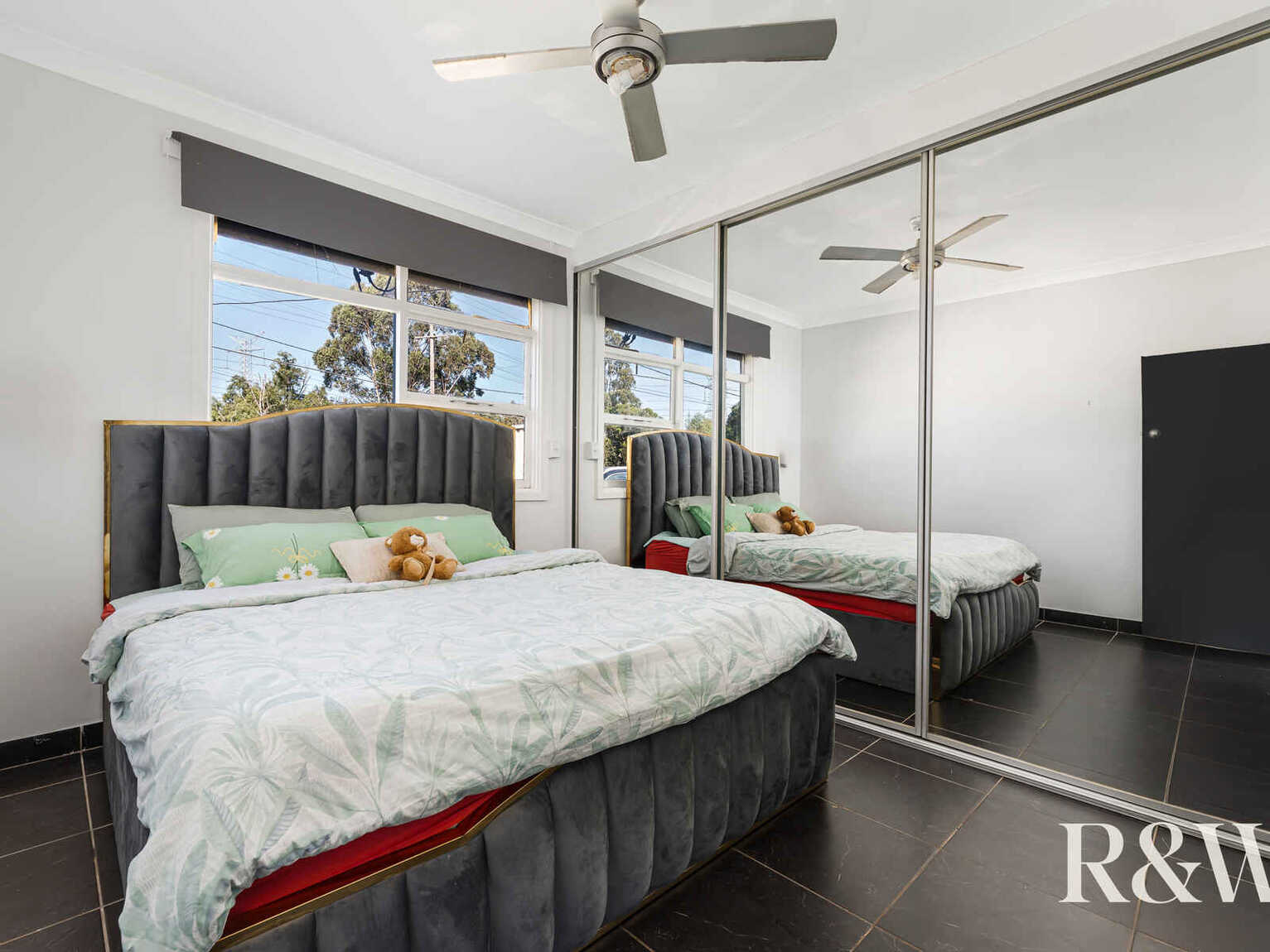 91 Melbourne Street Oxley Park 91 Melbourne Street Oxley Park