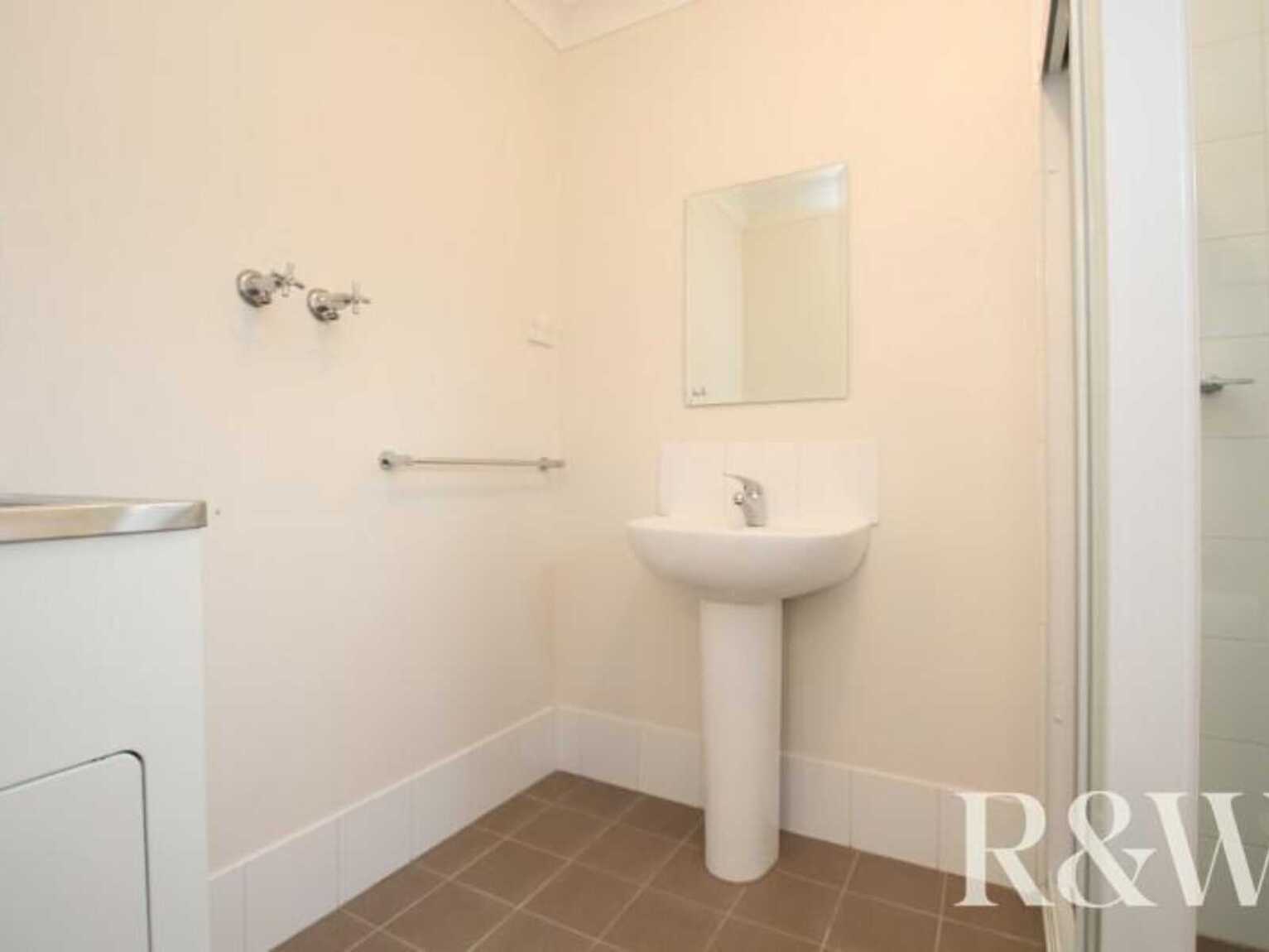 60A Adelphi Crescent Doonside