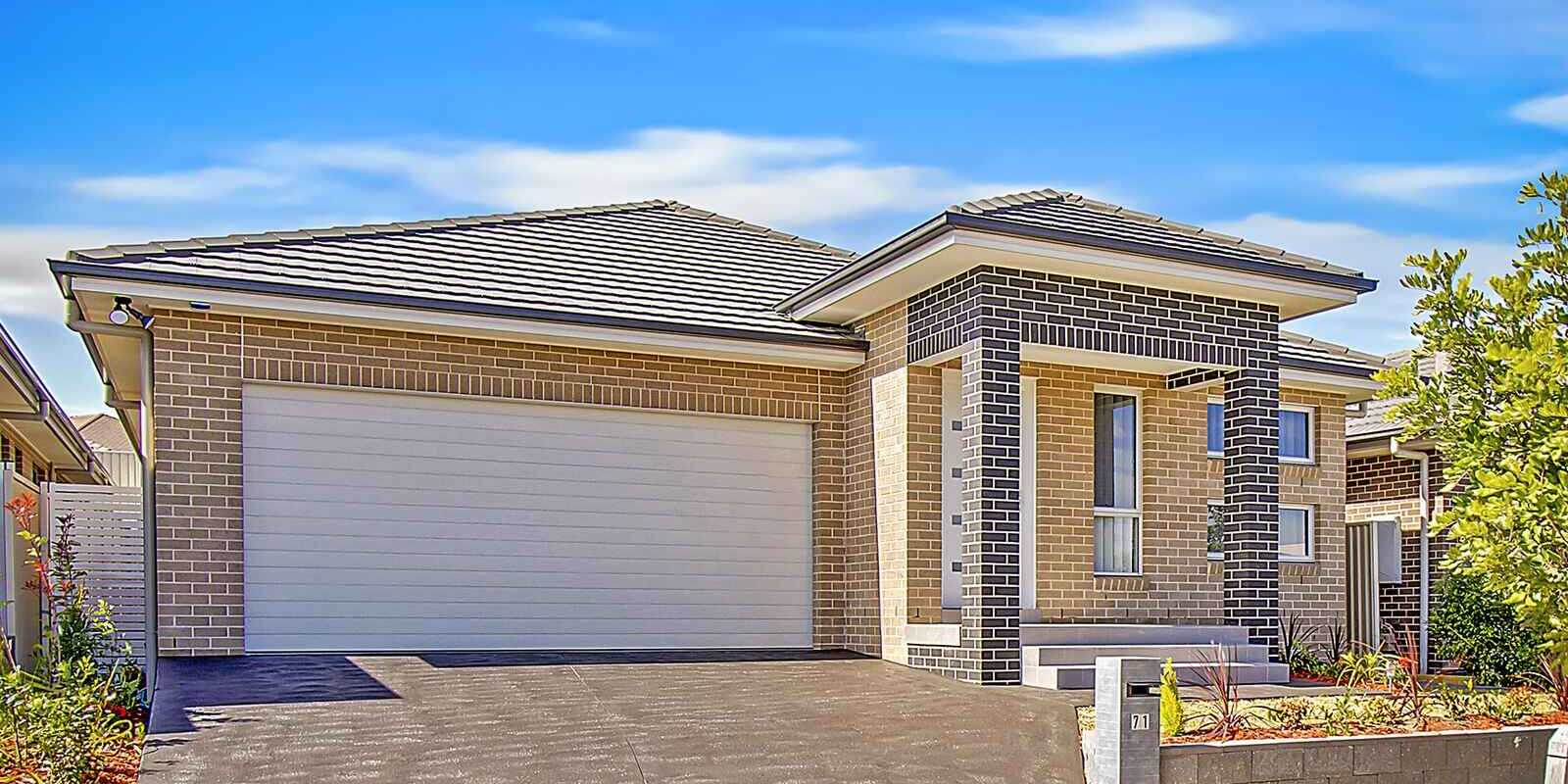 71 Richards Loop Oran Park