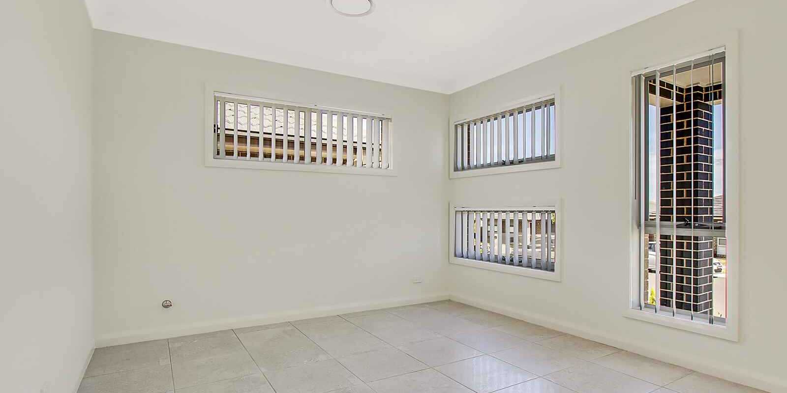 71 Richards Loop Oran Park