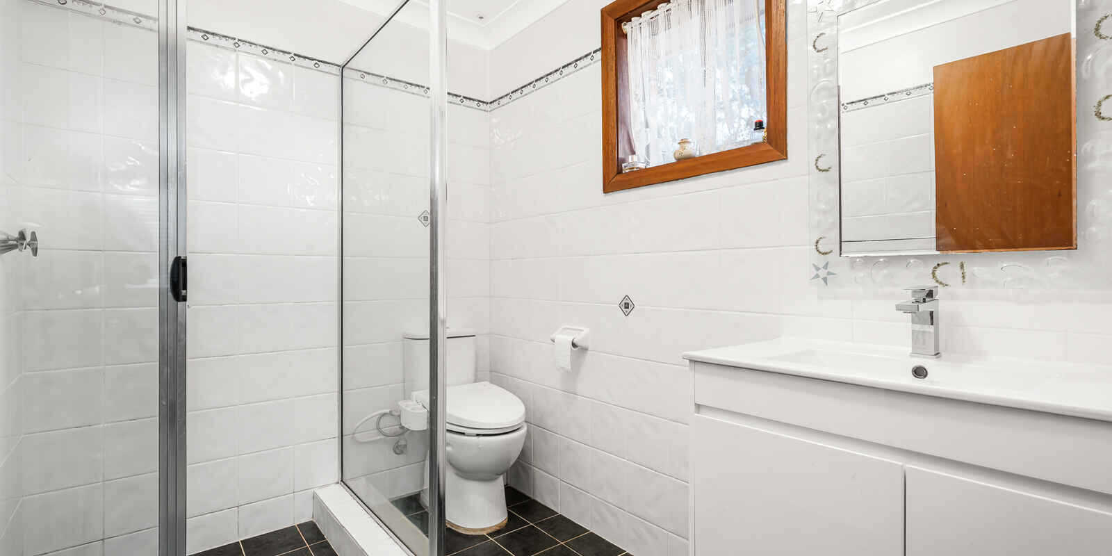 16 Fallon Close Quakers Hill 16 Fallon Close Quakers Hill