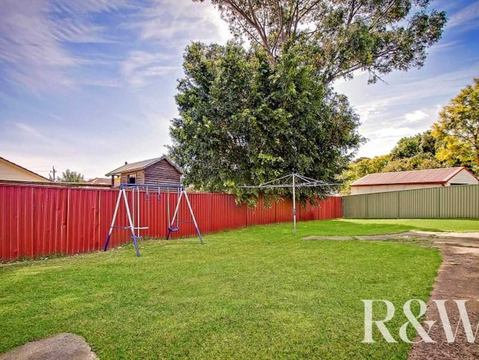 60 Macartney Crescent Hebersham