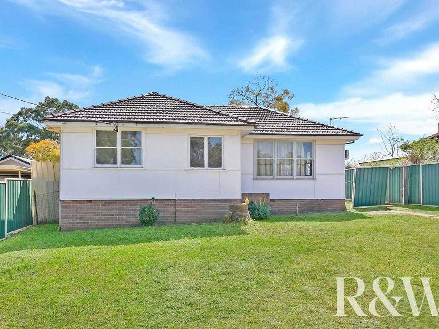 75 Ellsworth Drive Tregear
