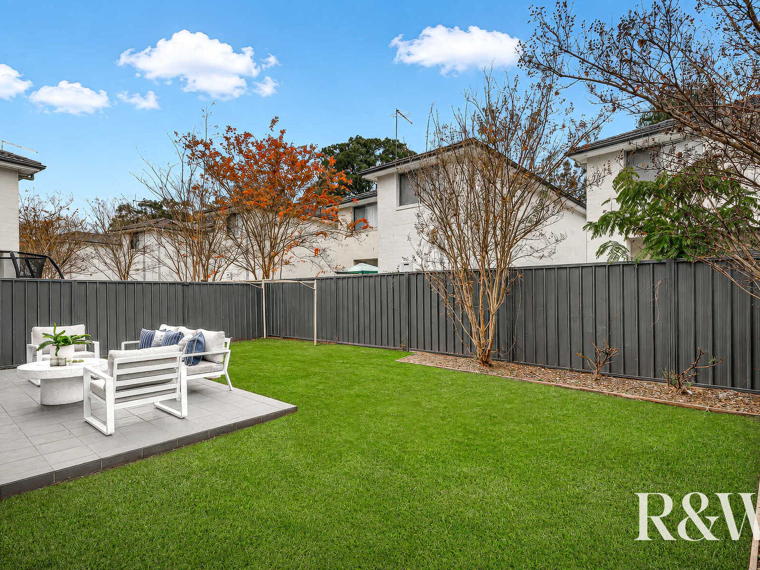 25/30 Australis Drive Ropes Crossing
