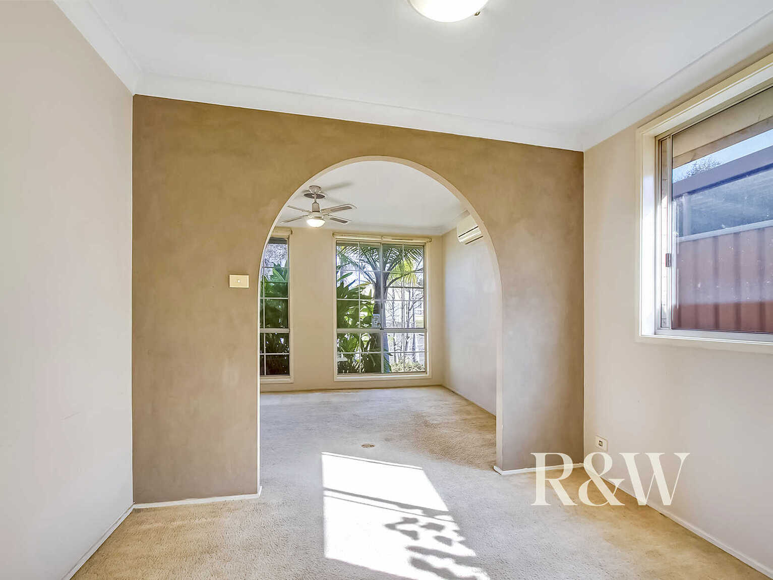 107 Buckwell Drive Hassall Grove