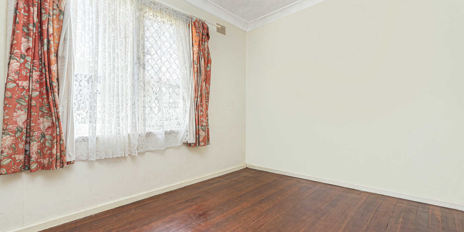 12 Fitzgerald Crescent Blackett