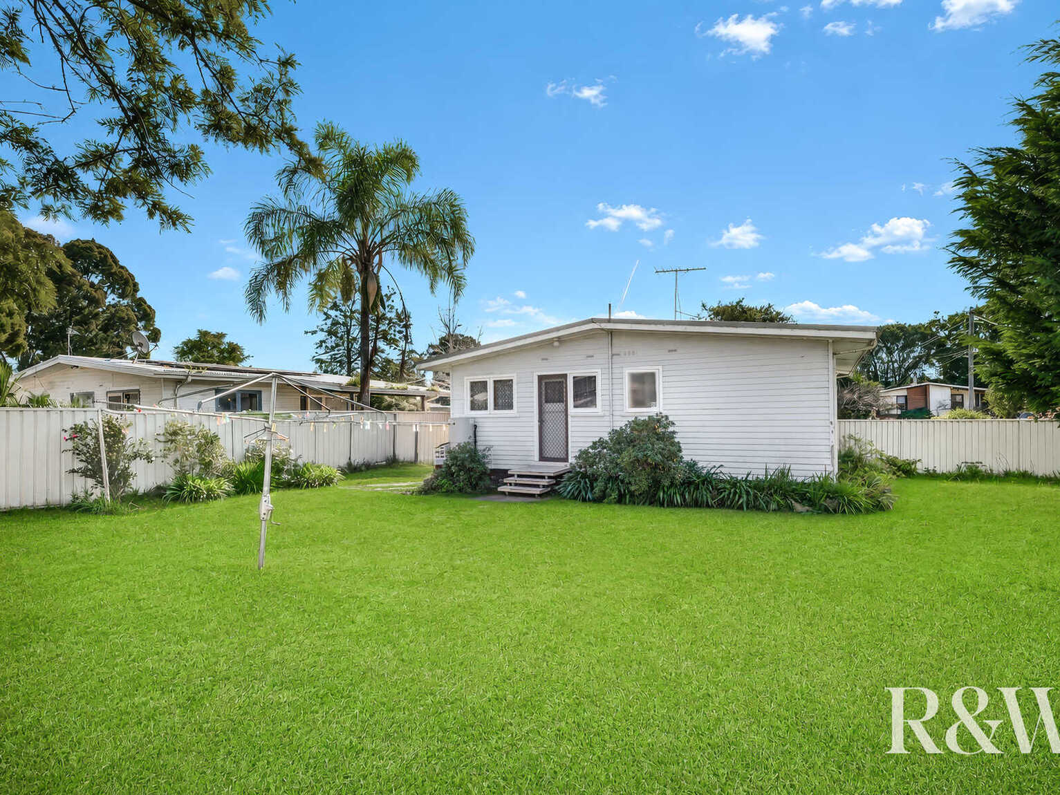 12 Fitzgerald Crescent Blackett