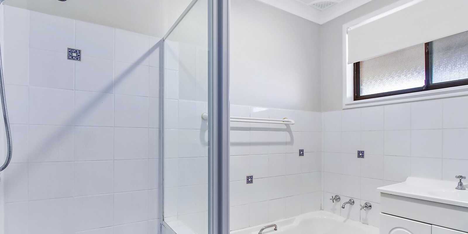 5 White Place Rooty Hill