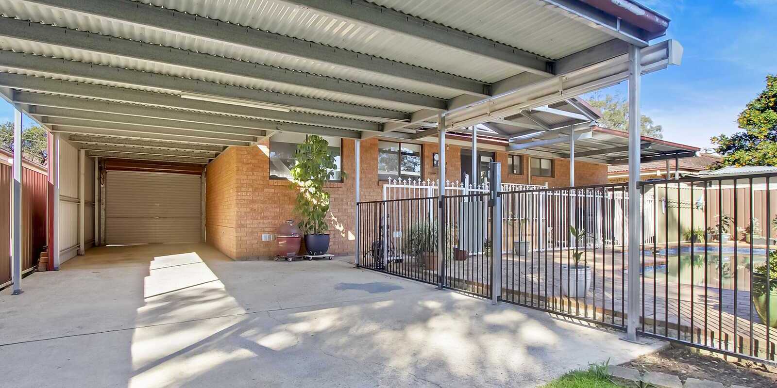 5 White Place Rooty Hill