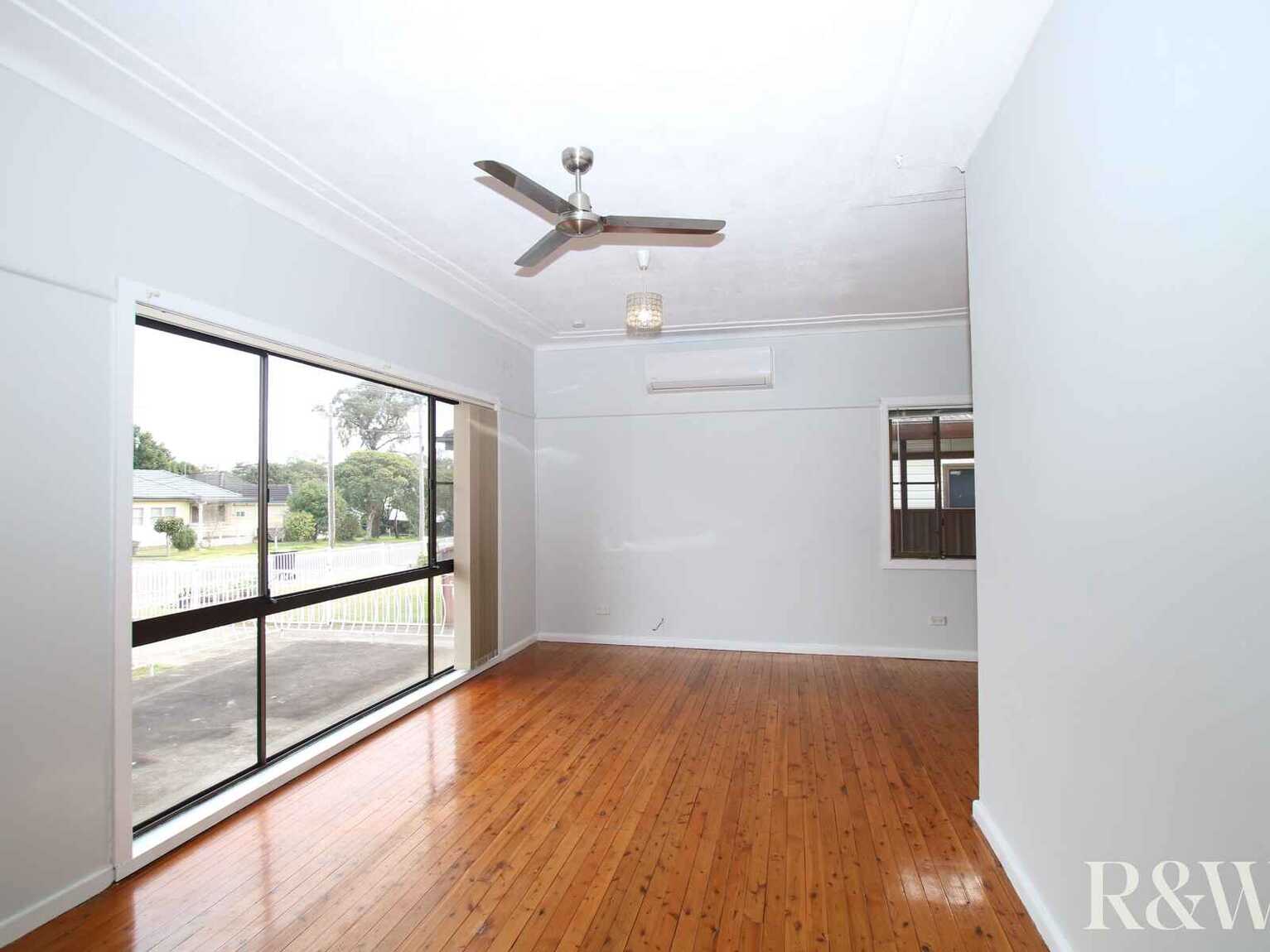 37 Wycombe Street Doonside