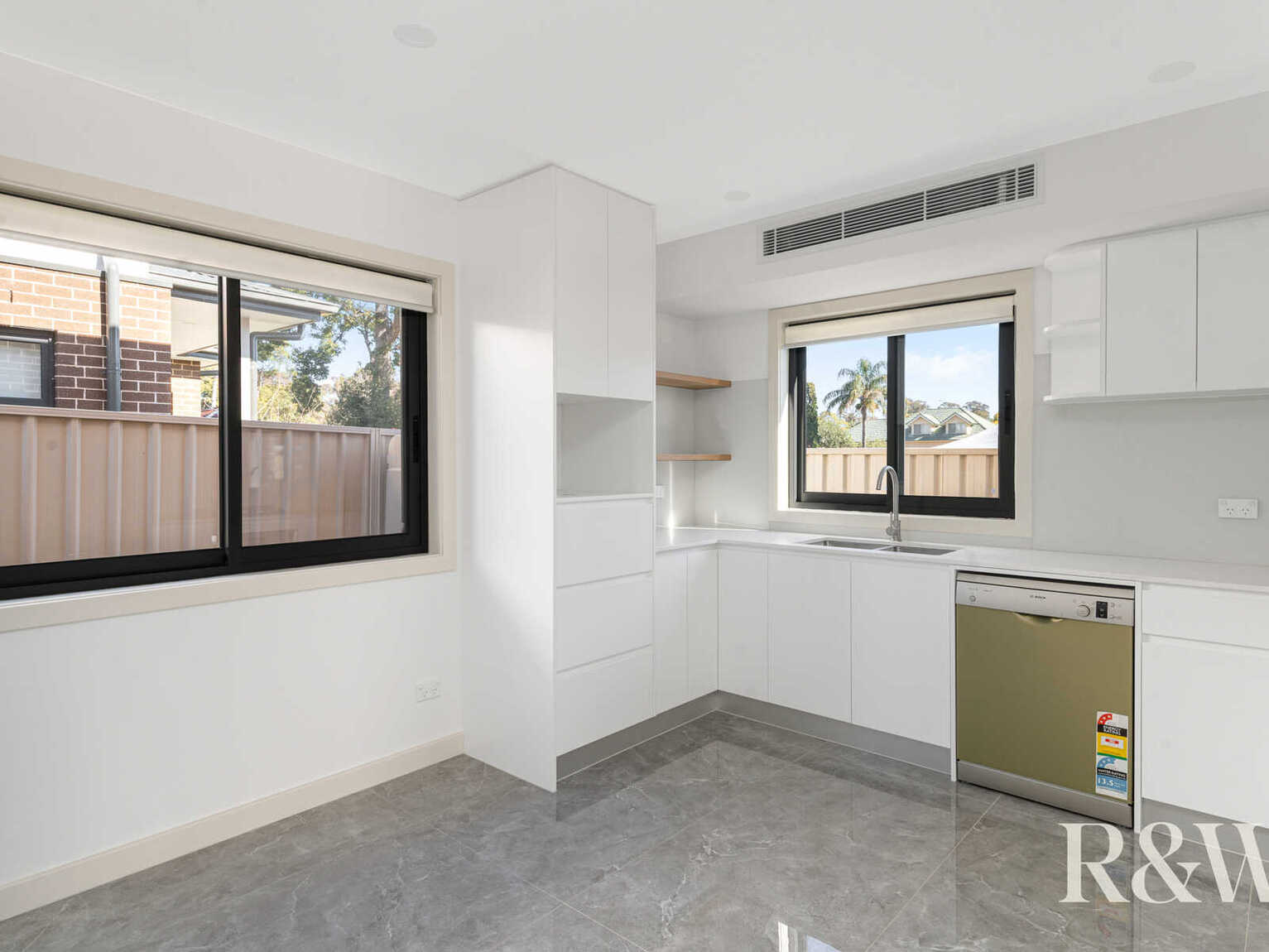 6/17 Stafford Street Kingswood