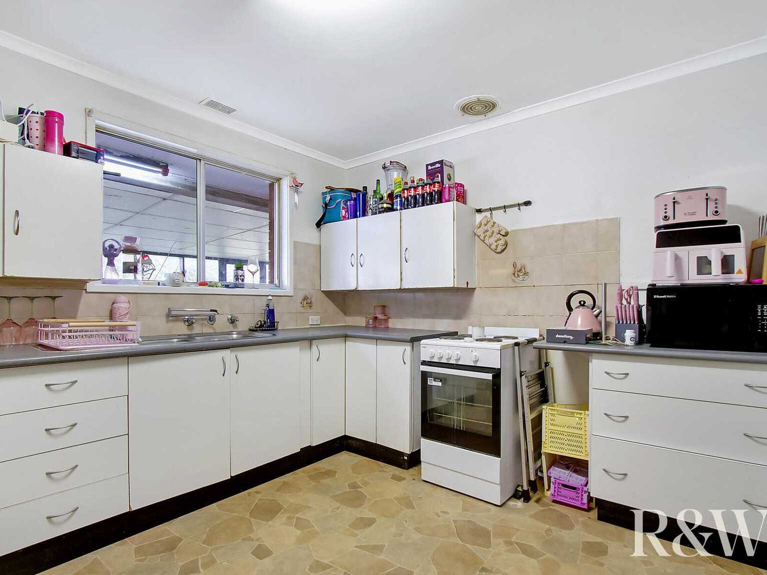24 Woodview Road Oxley Park