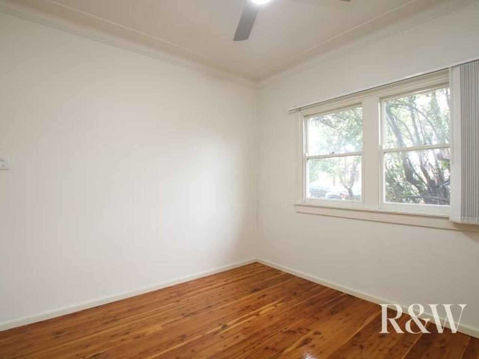 5 Omaroo Avenue Doonside