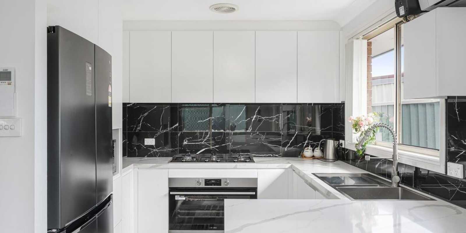 17 Mabuhay Grove Mount Druitt