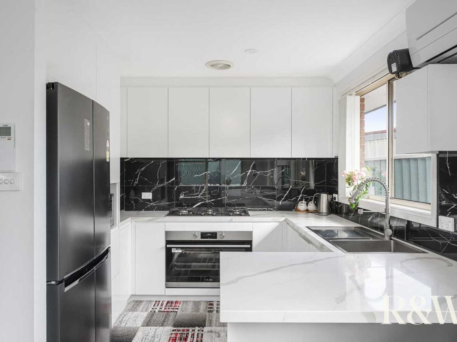 17 Mabuhay Grove Mount Druitt