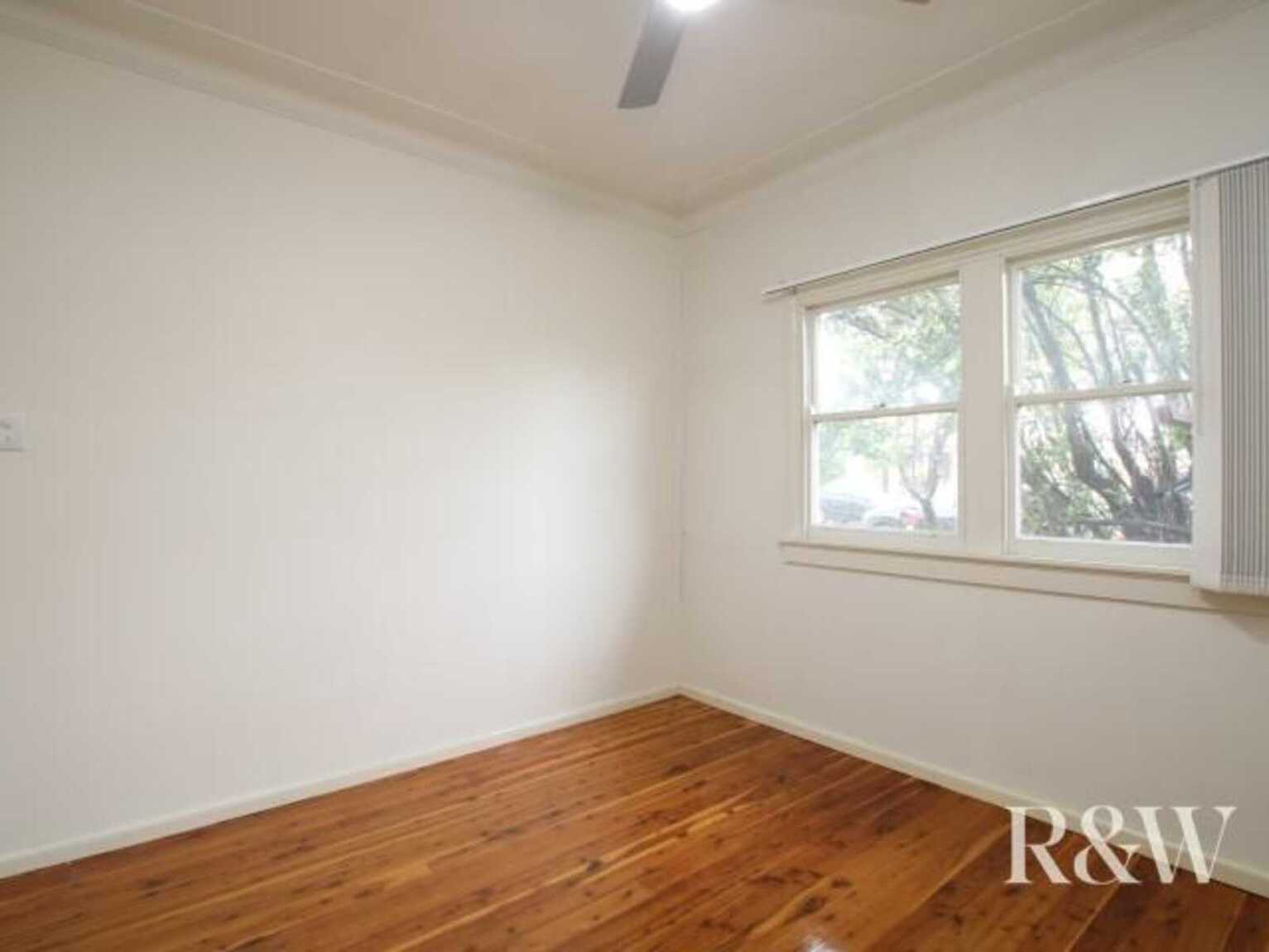 5 Omaroo Avenue Doonside