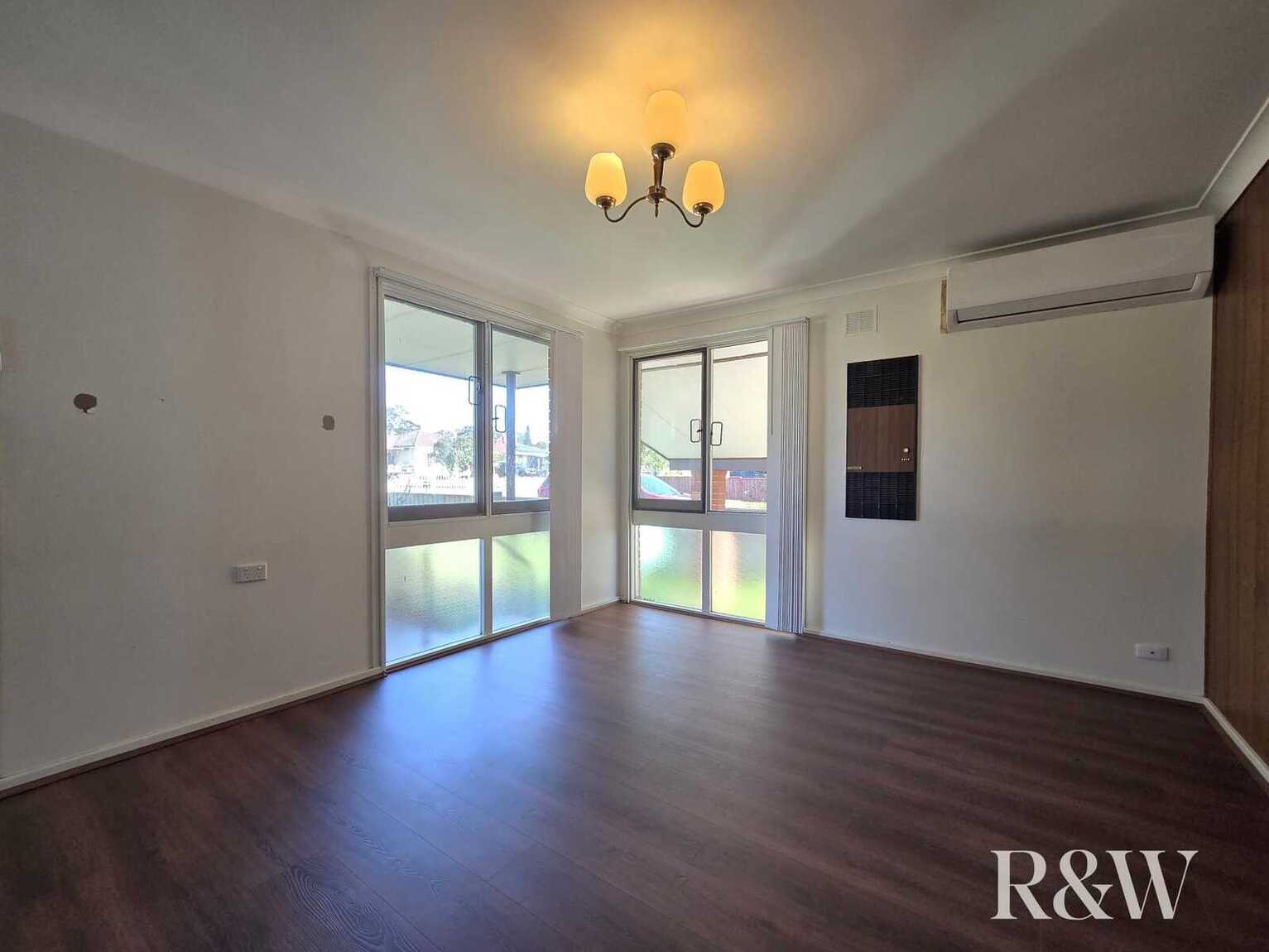 90 Captain Cook Drive Willmot