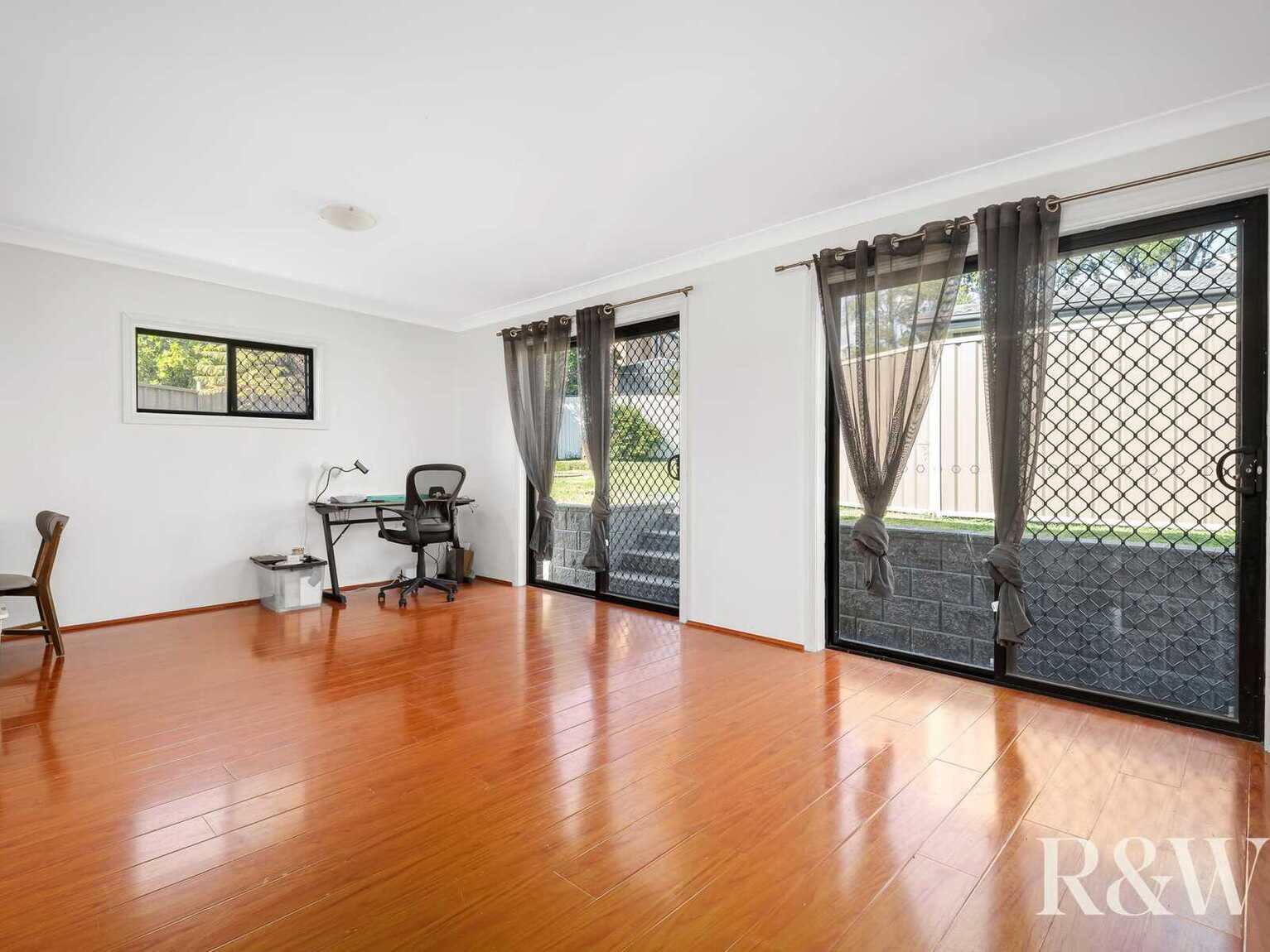 7 & 7A Cuvee Place Minchinbury