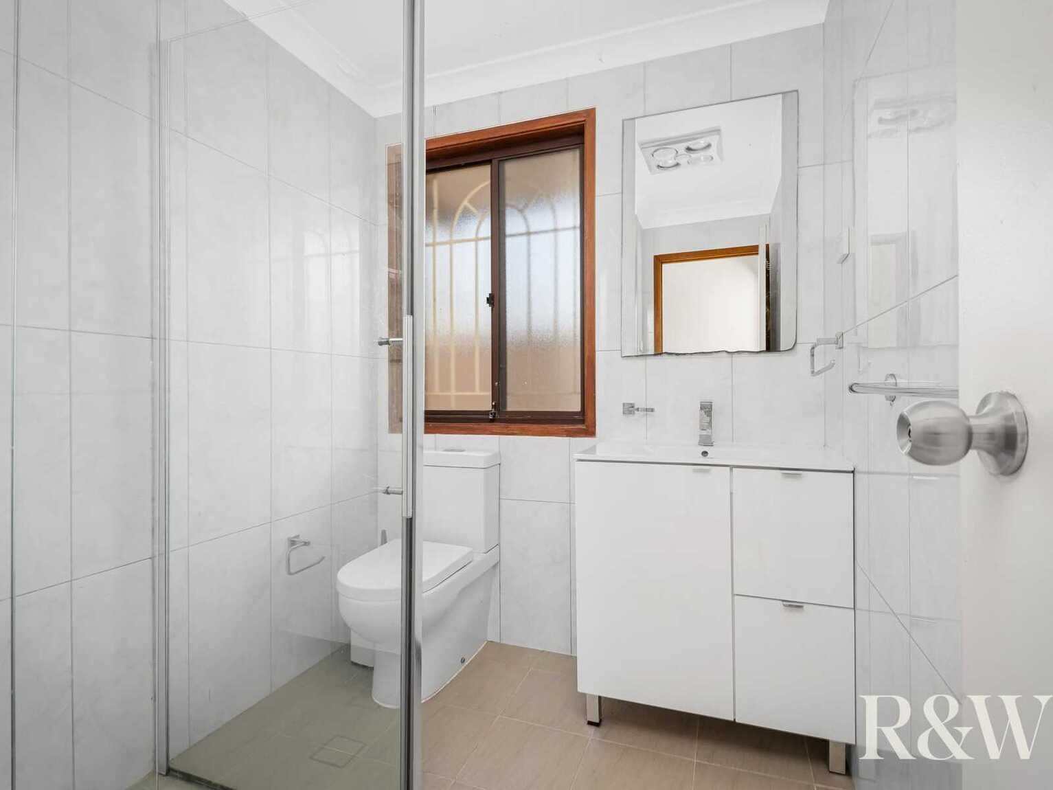 7 & 7A Cuvee Place Minchinbury