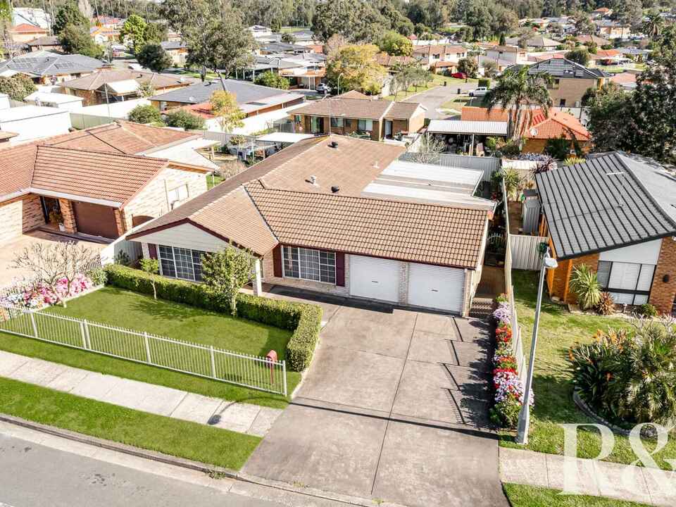 74 Minchin Drive Minchinbury
