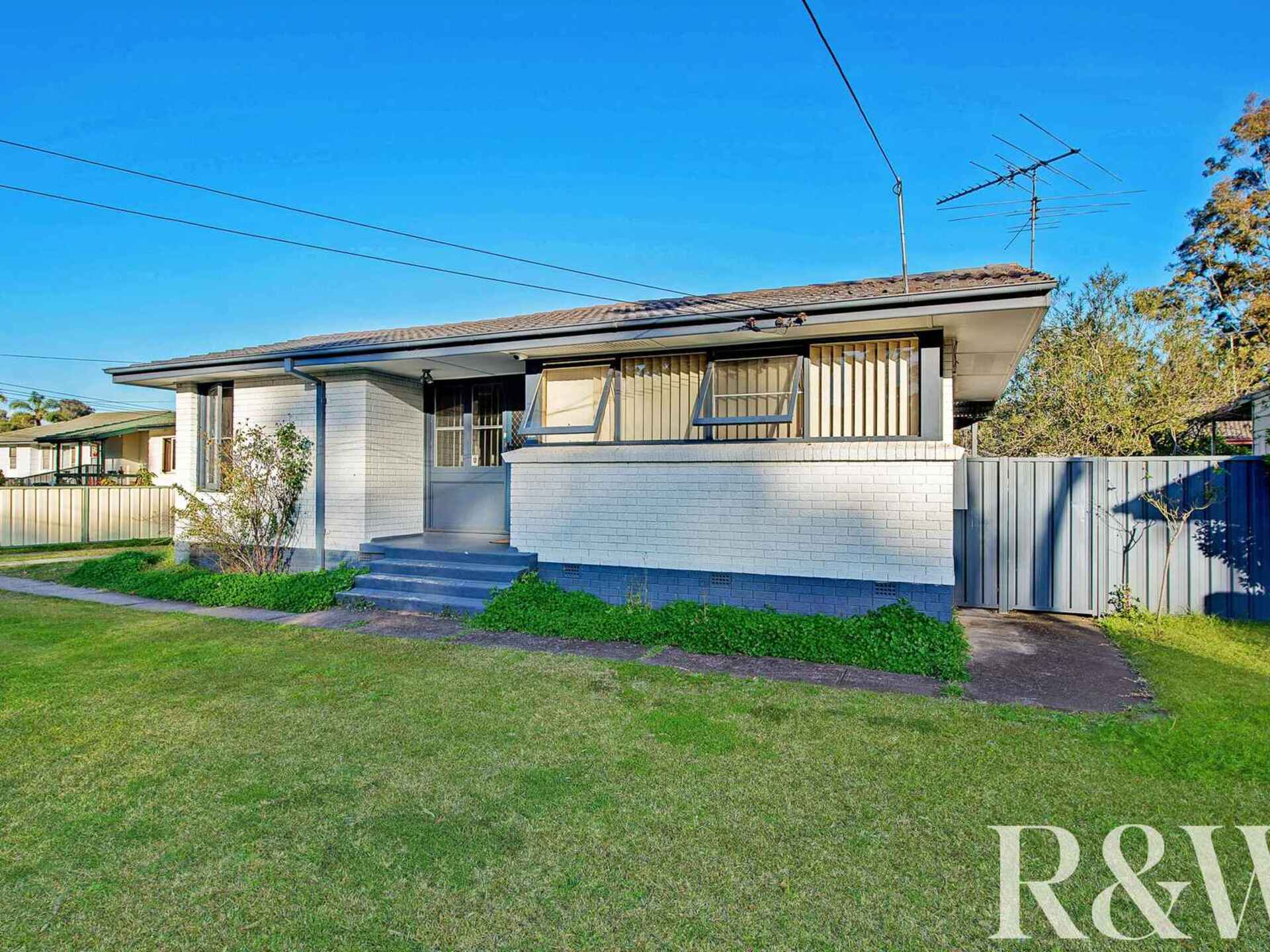 181 Captain Cook Drive Willmot