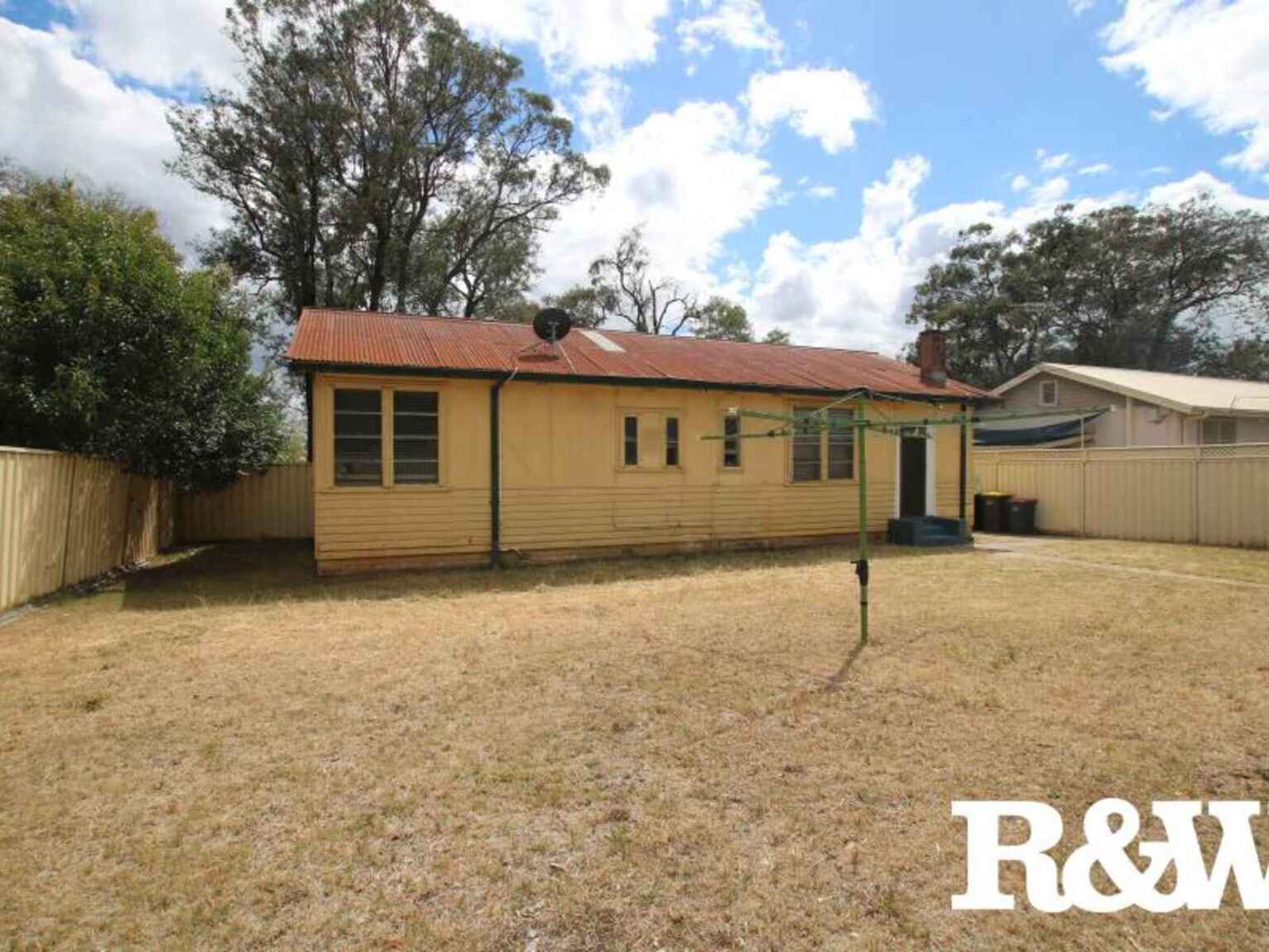 9 Griffiths Street North St Marys