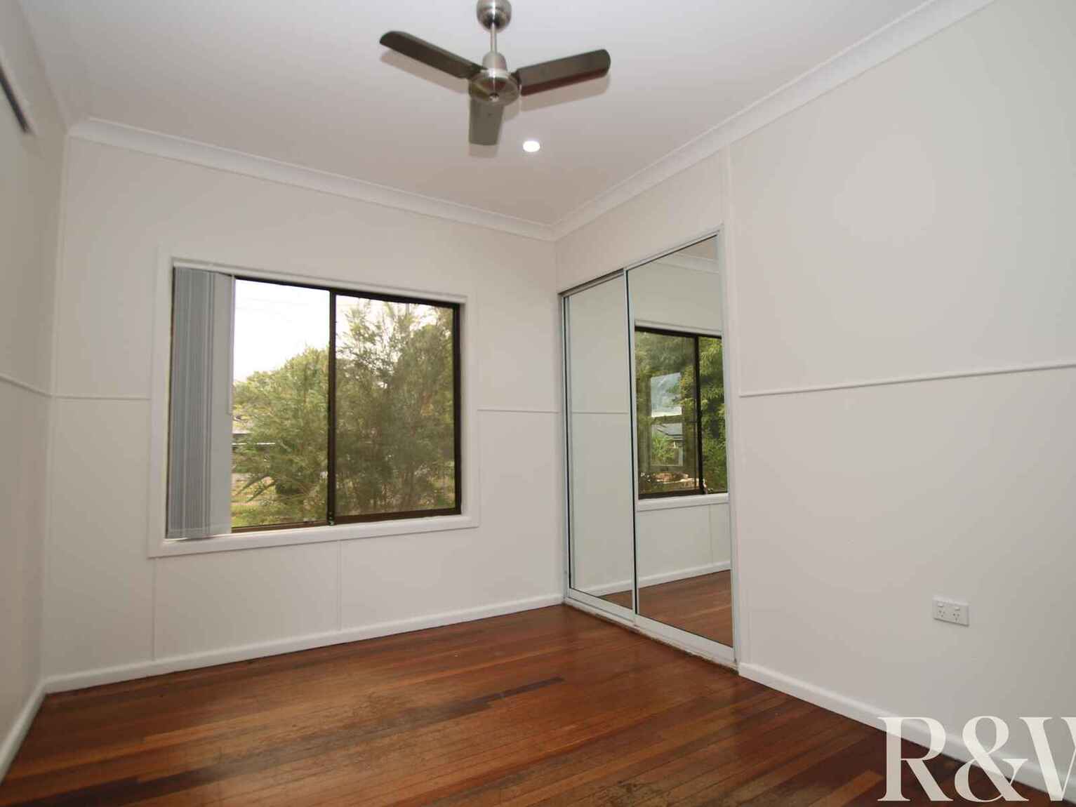 4 Ropes Creek Road Mount Druitt