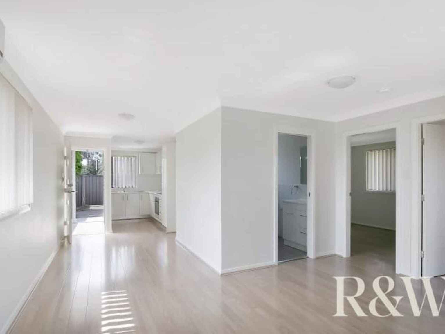 244A Banks Drive St Clair