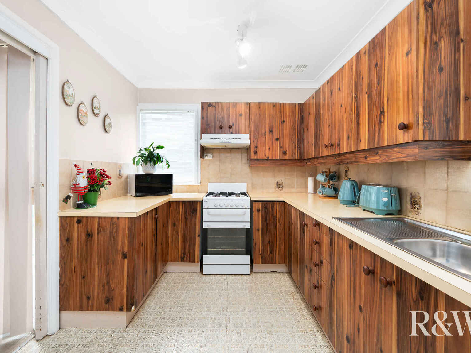 8 Hindemith Avenue Emerton