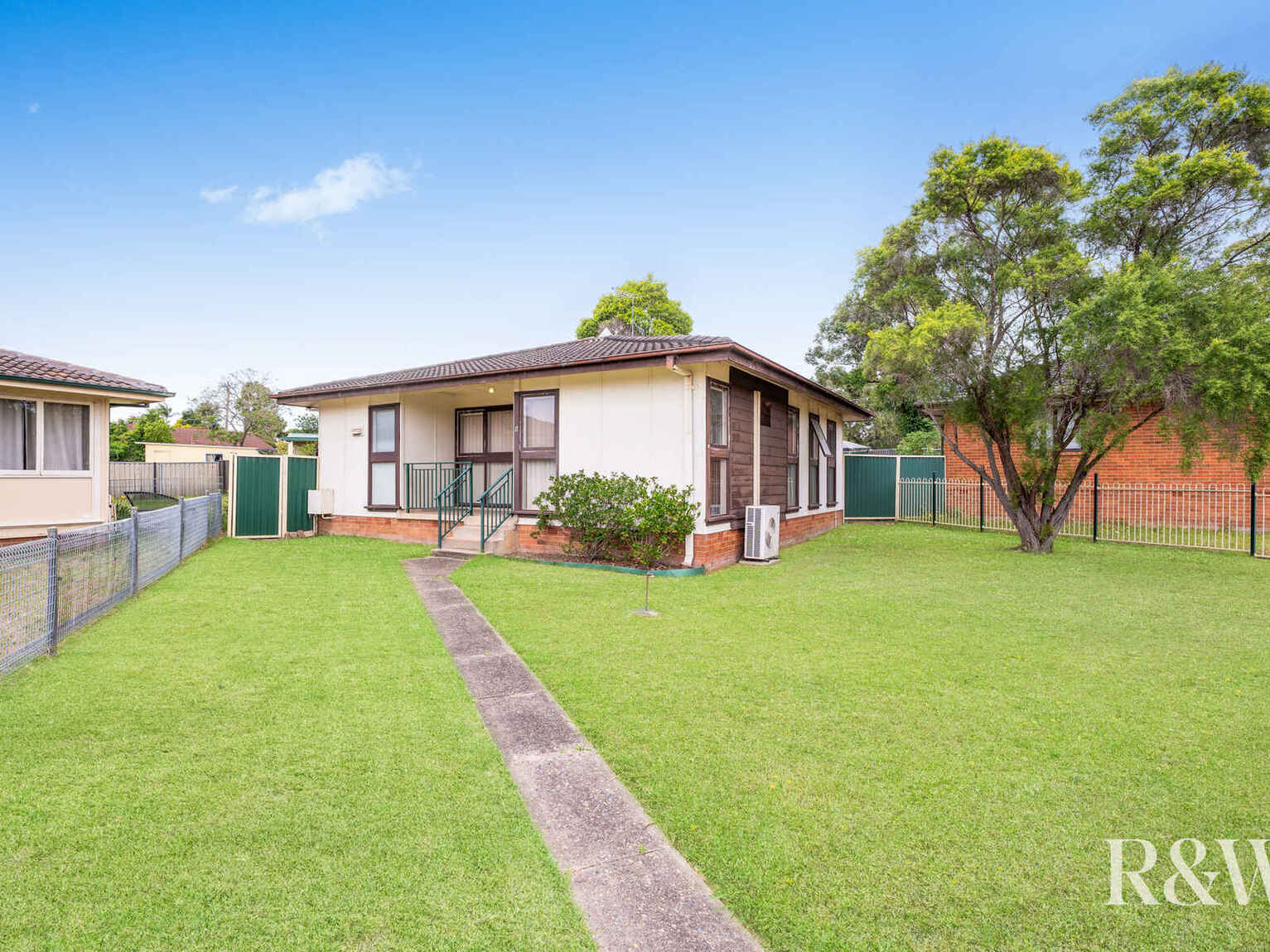 8 Hindemith Avenue Emerton