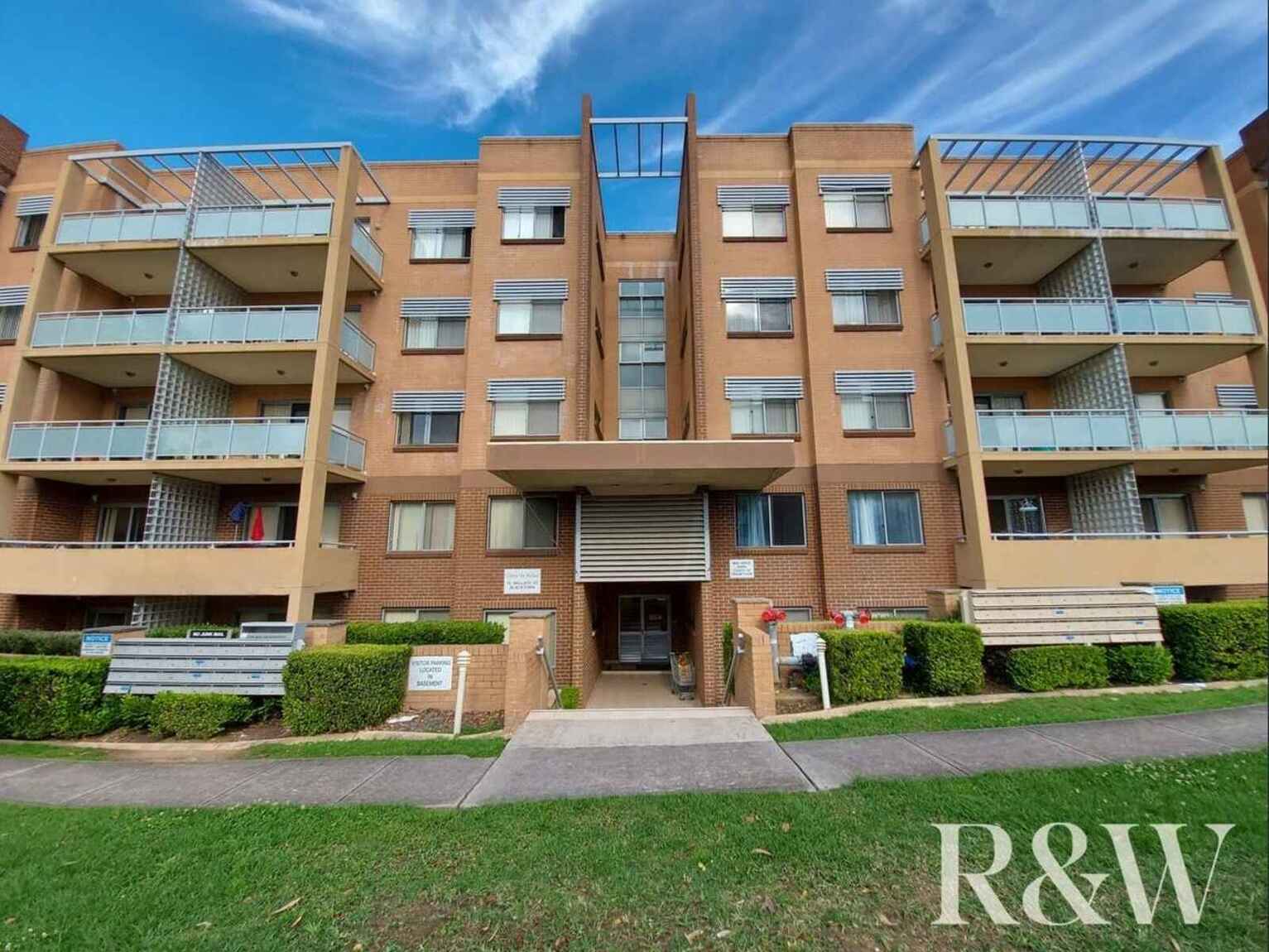 6/8 Wallace Street Blacktown