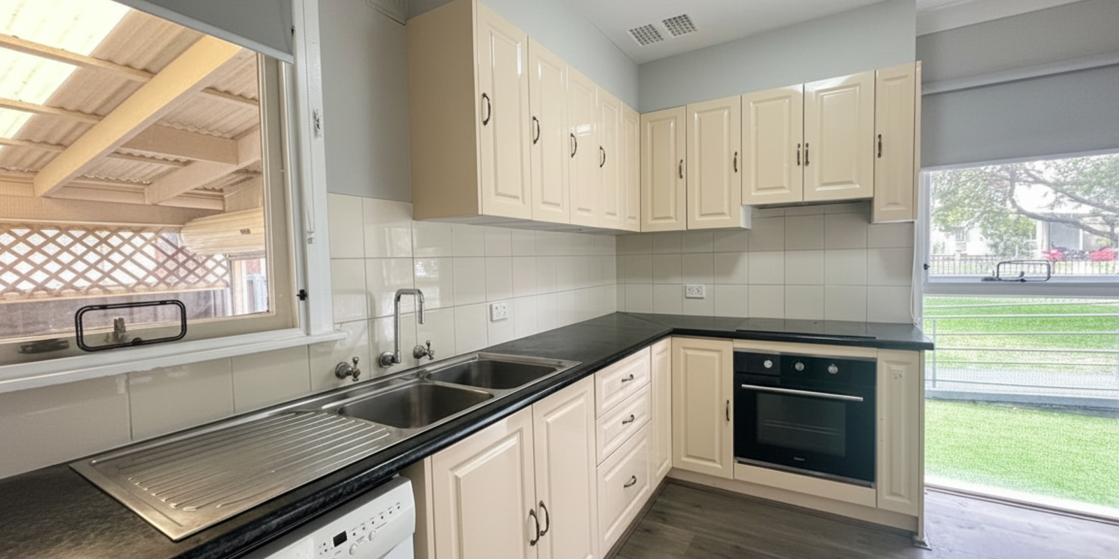 61 Marquesa Crescent Lethbridge Park