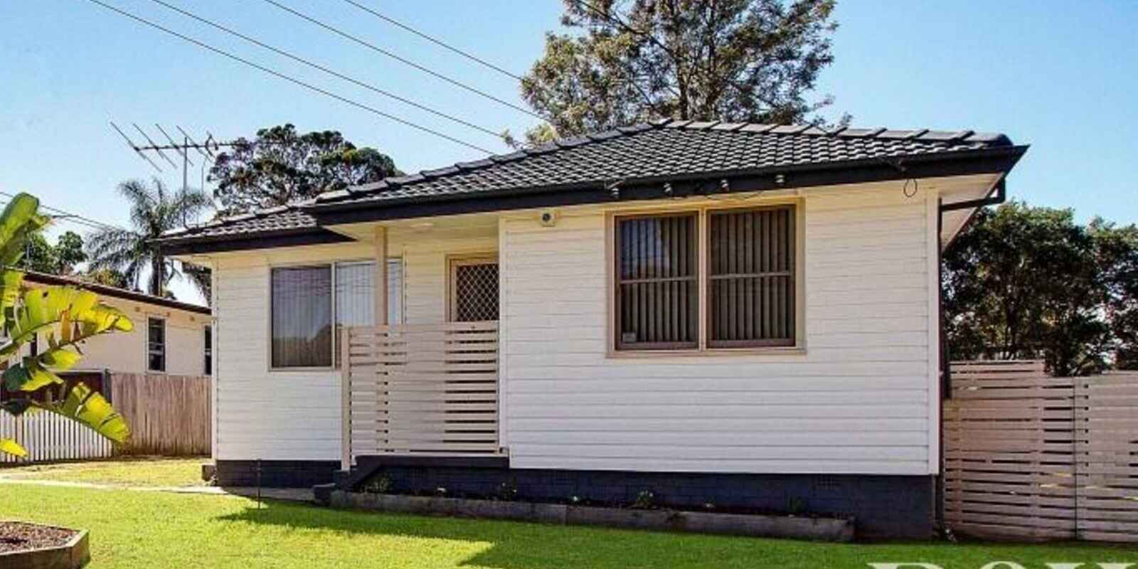 7 Luzon Avenue Lethbridge Park