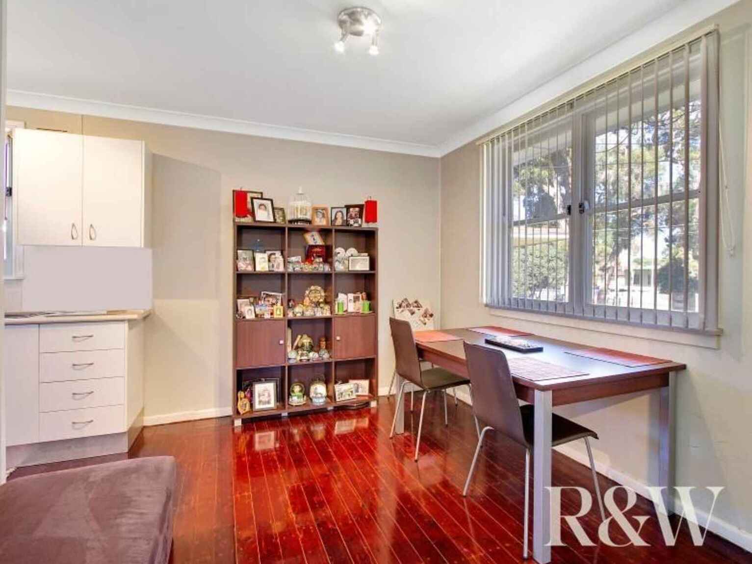 7 Luzon Avenue Lethbridge Park