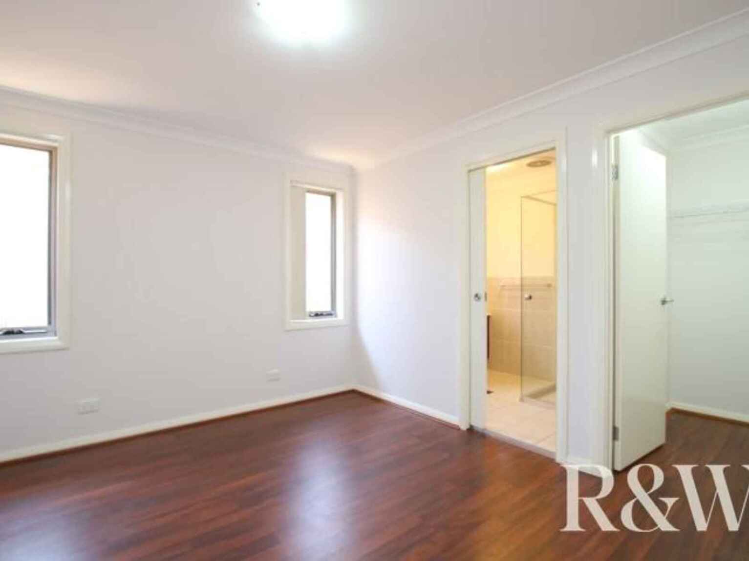 3b Binalong Road Jordan Springs