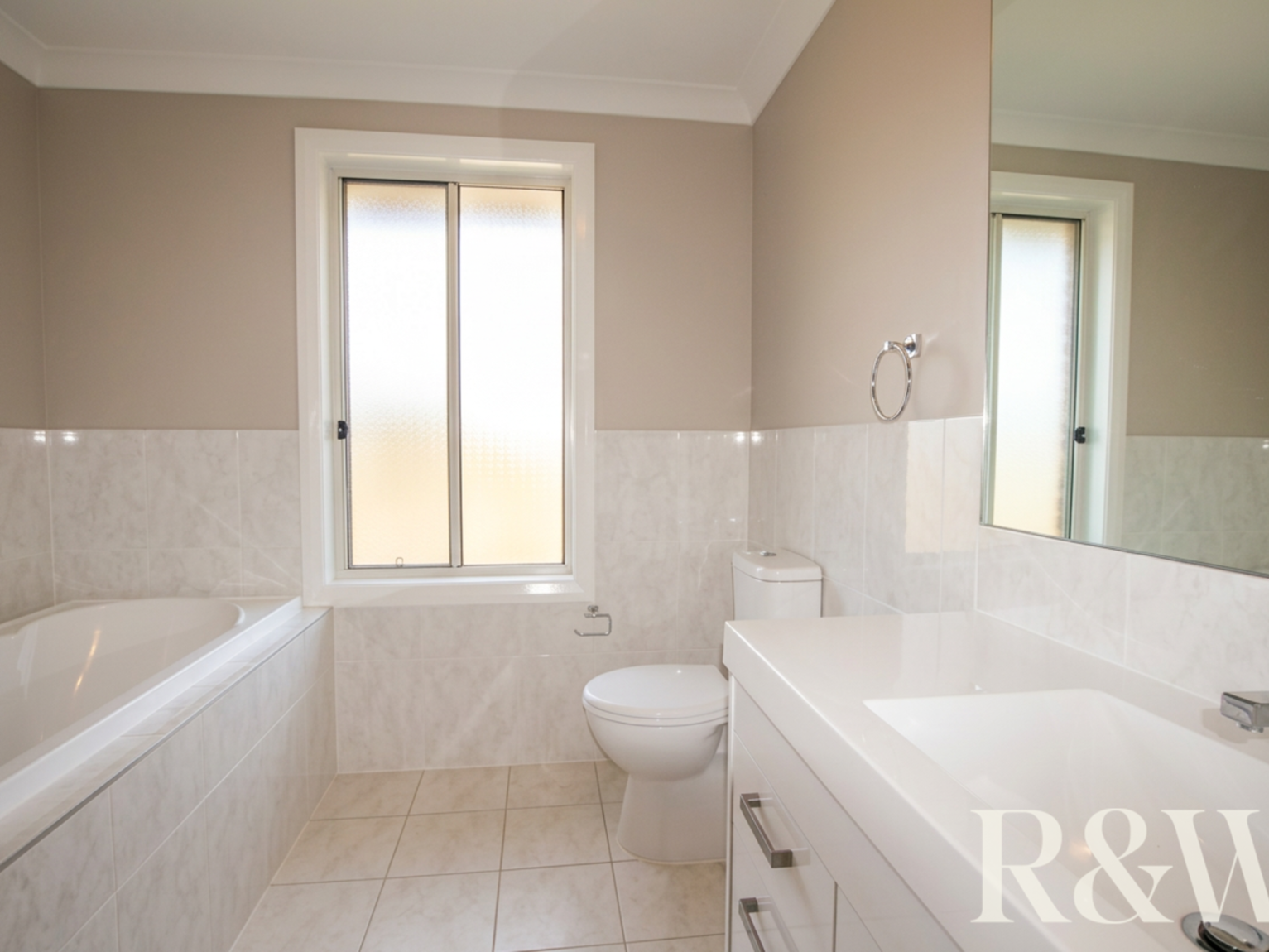 7 Holden Drive Oran Park