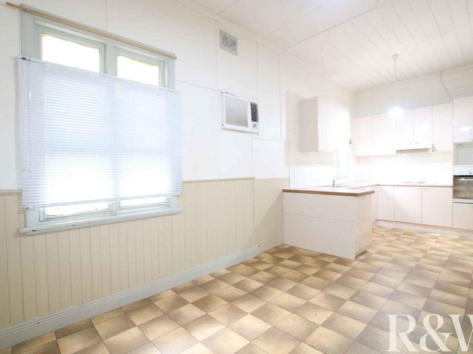 447 Wentworth Avenue Toongabbie