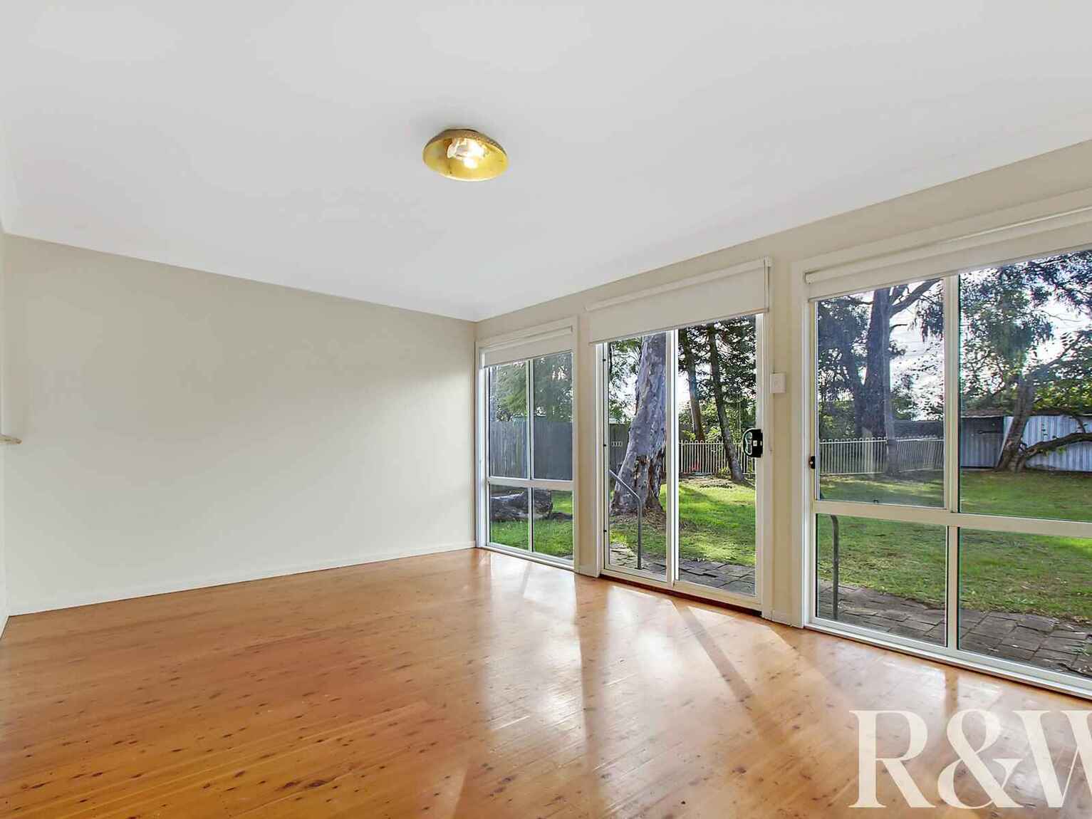 10 Cedar Crescent North St Marys