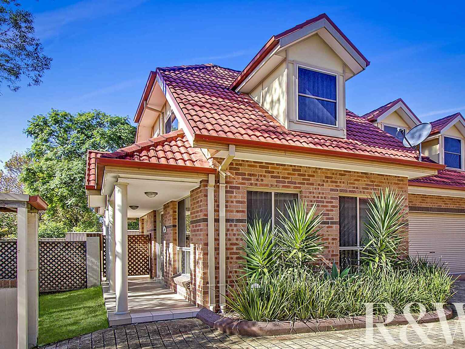 1/164-166 Canberra Street St Marys