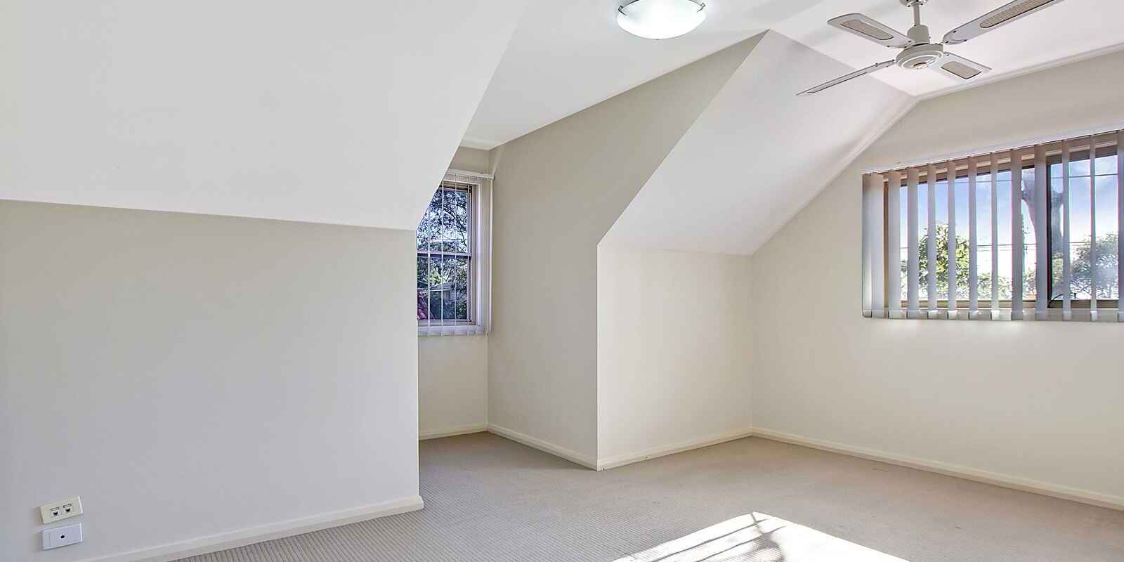 1/164-166 Canberra Street St Marys