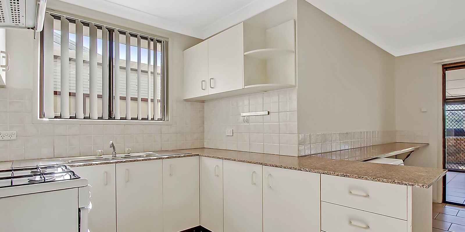 75 Dryden Avenue Oakhurst