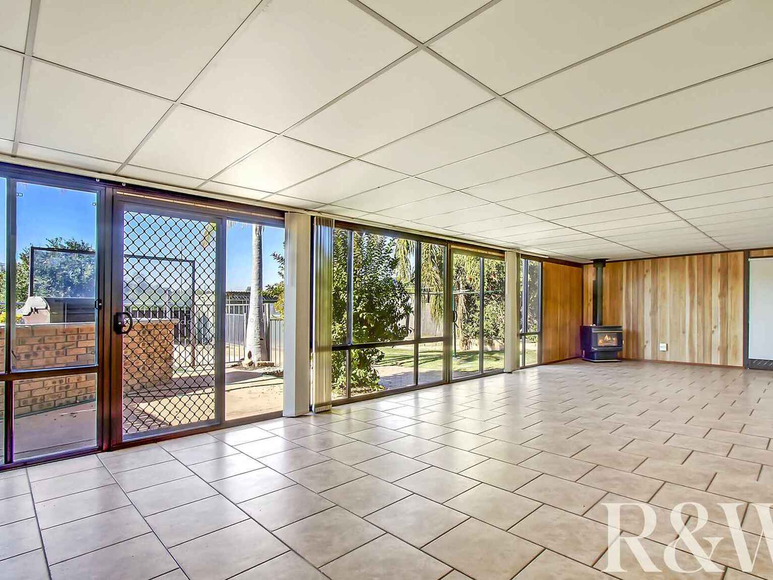 75 Dryden Avenue Oakhurst