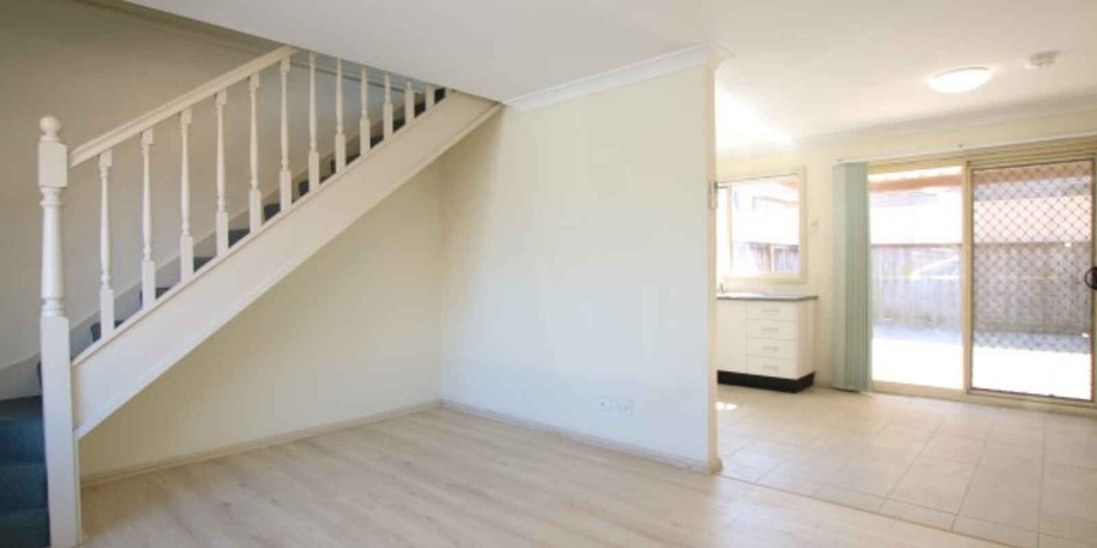 15/2 Charlotte Road Rooty Hill