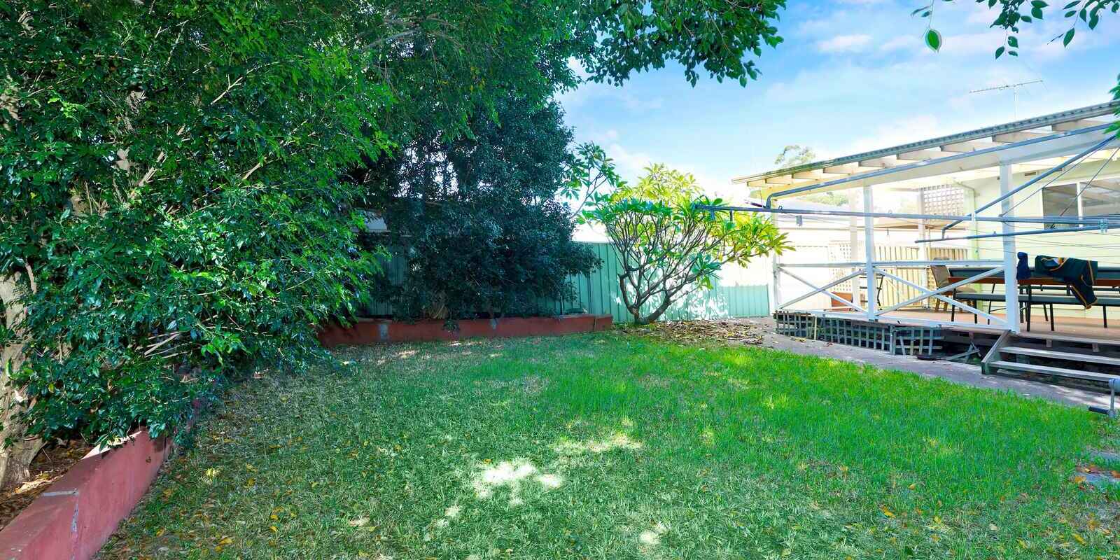 15 Halinda Street Whalan