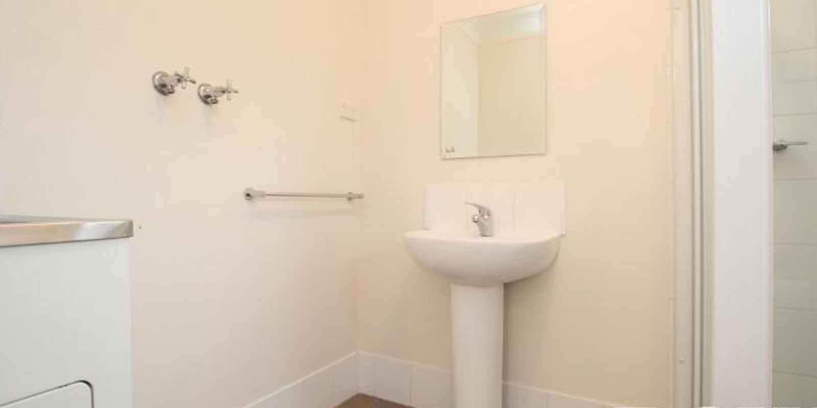 60A Adelphi Crescent Doonside